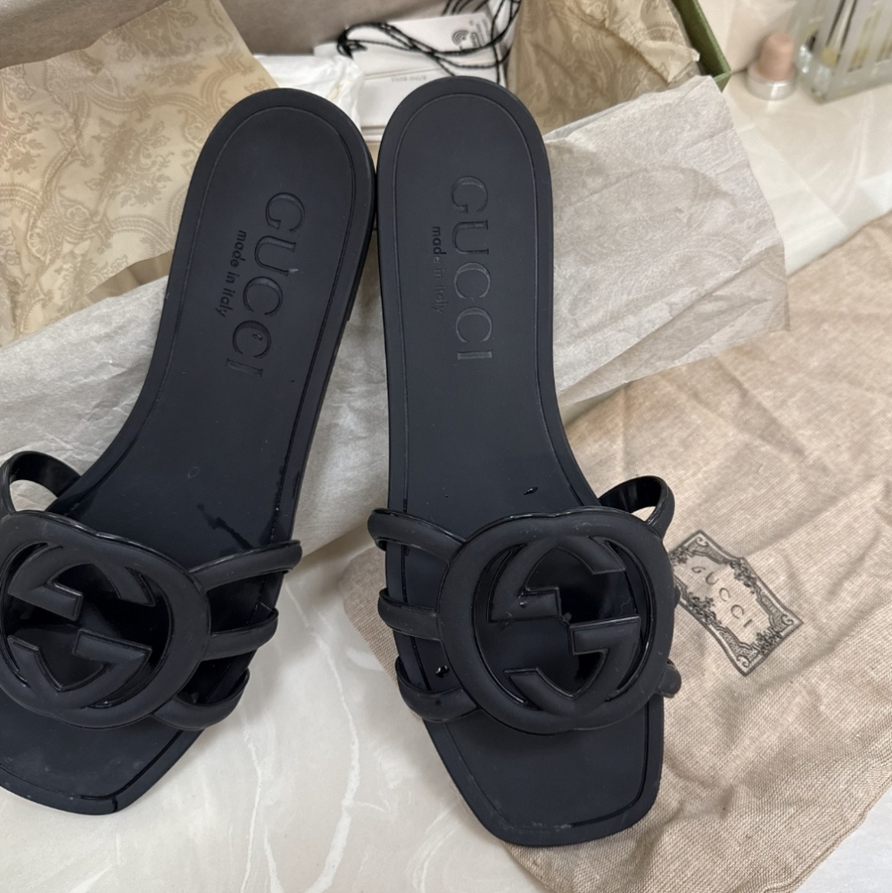 Gucci Palma Black Slide Sandals Size 40 Box & Dust Bag Luxury Designer Rubber - Picture 4 of 8